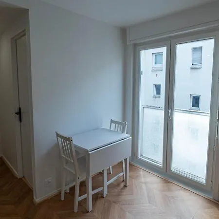 Little Sacre-coeur Nest ! פריז