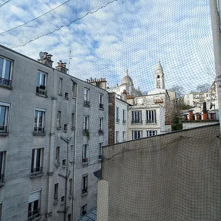 Little Sacre-coeur Nest ! *
