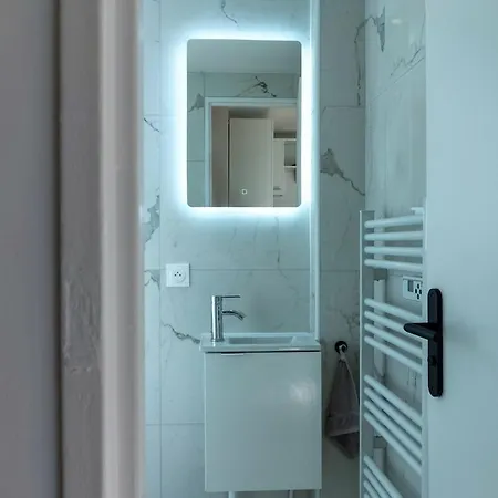 Apartment Little Sacre-coeur Nest ! Paris